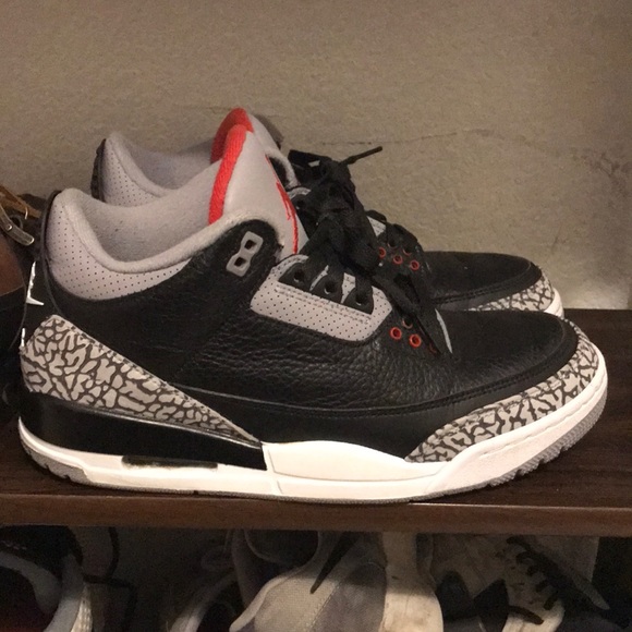 Shoes - Picture 4 of 6